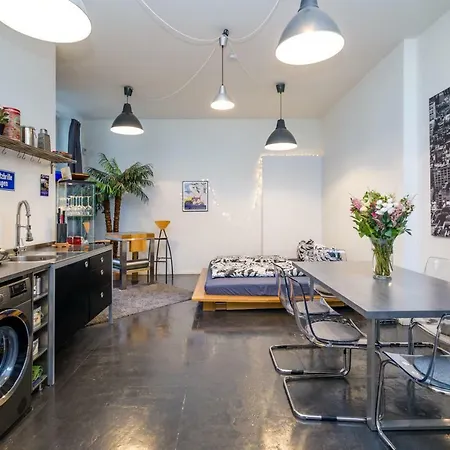 Greatstay - Lehmbruckstr - Media Spree Apartamento Berlim